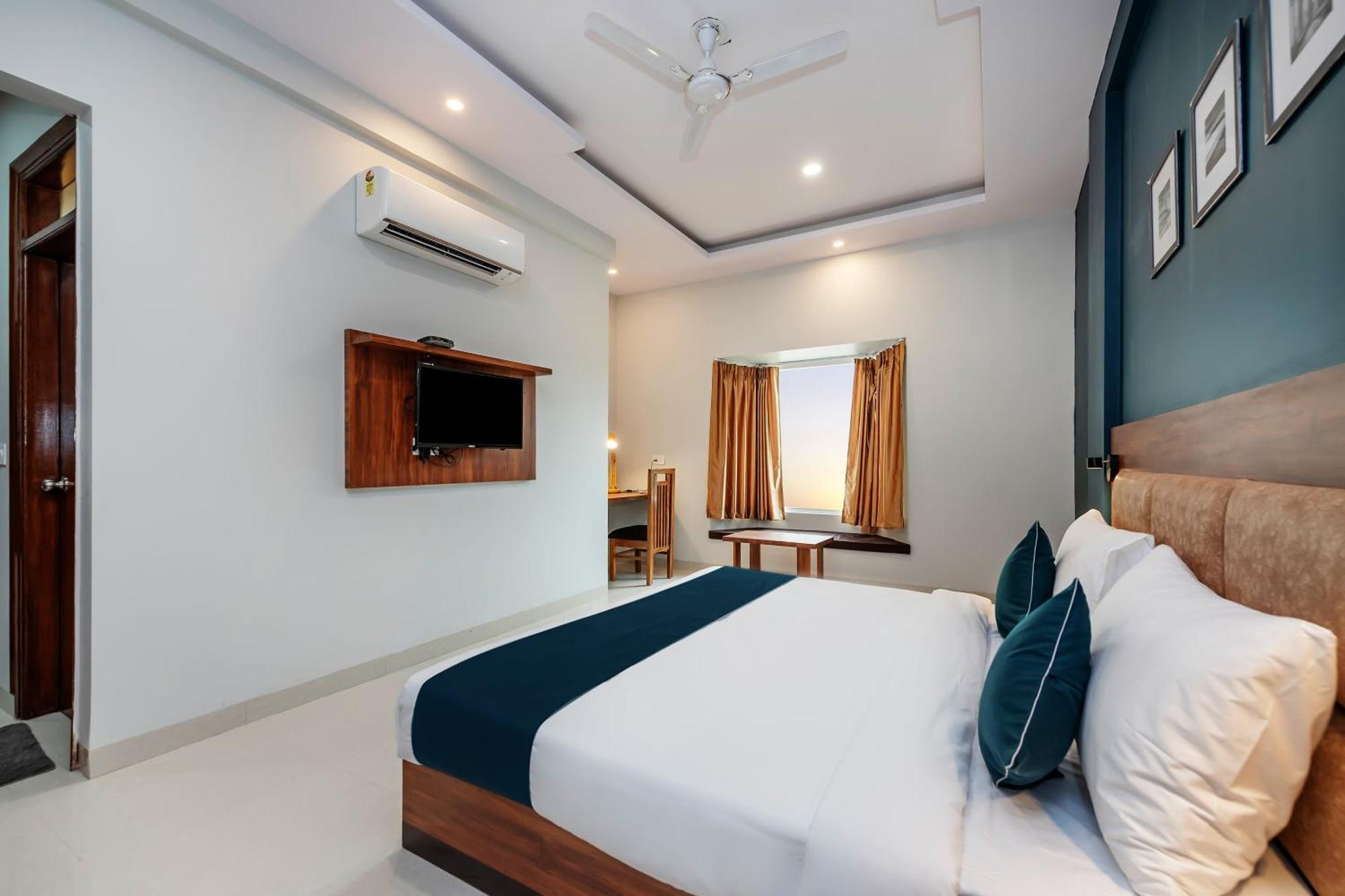 Hotel O Earth Villa Near Bestech Central Square Mall Gurgaon Exterior foto